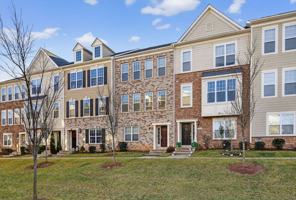 featured image of 9908 Wood Edge Way