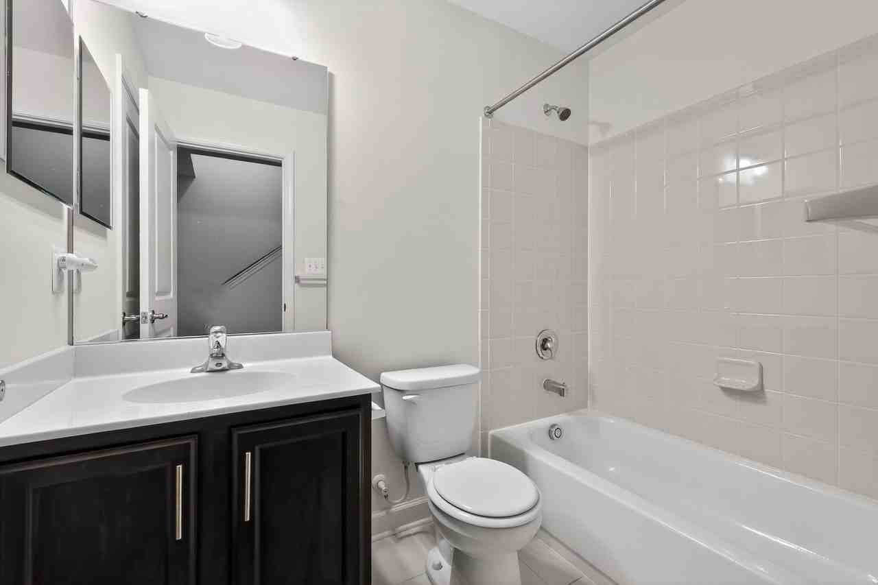 9908 Wood Edge Way - Photo 3 of 16