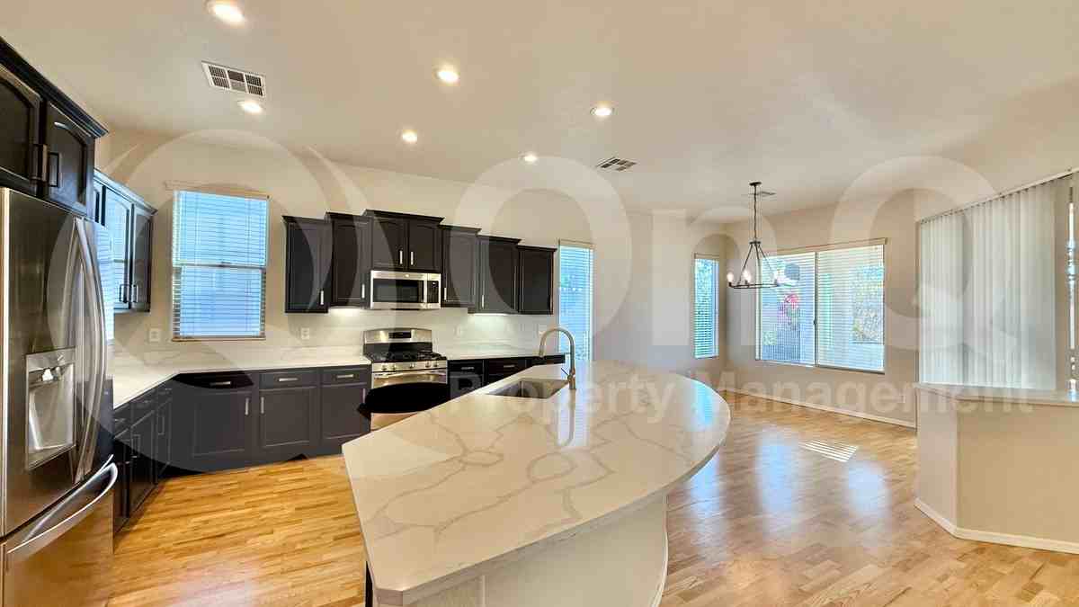 5312 S Citrus Ct - Photo 4 of 18