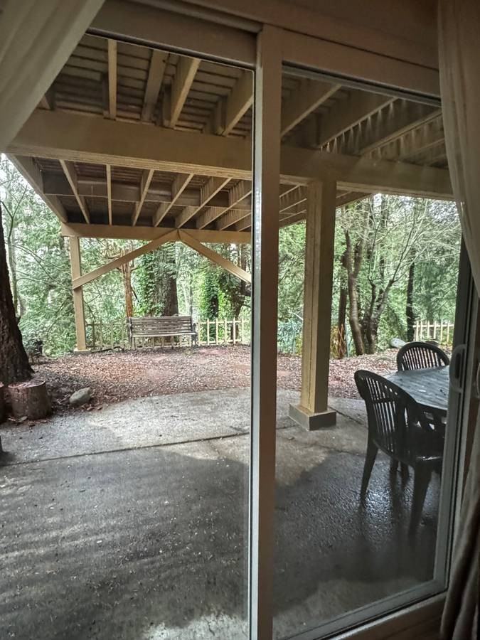 1349 Terrace Avenue - Photo 7 of 10