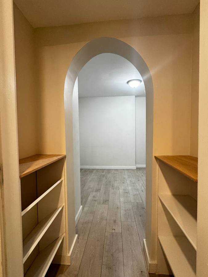 1349 Terrace Avenue - Photo 5 of 10