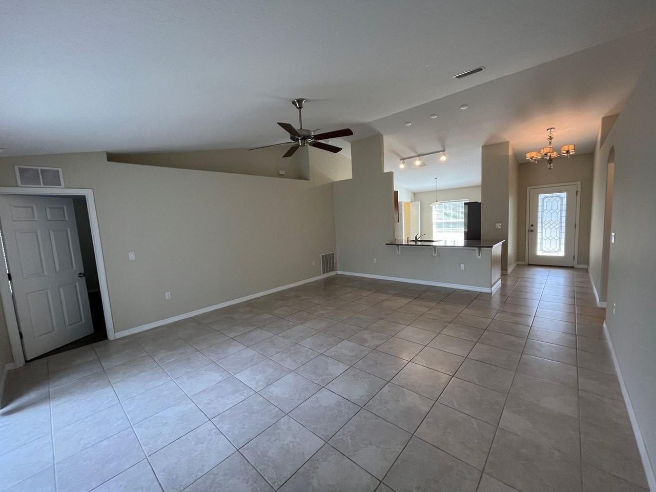 10 Burning Wick Pl - Photo 3 of 22