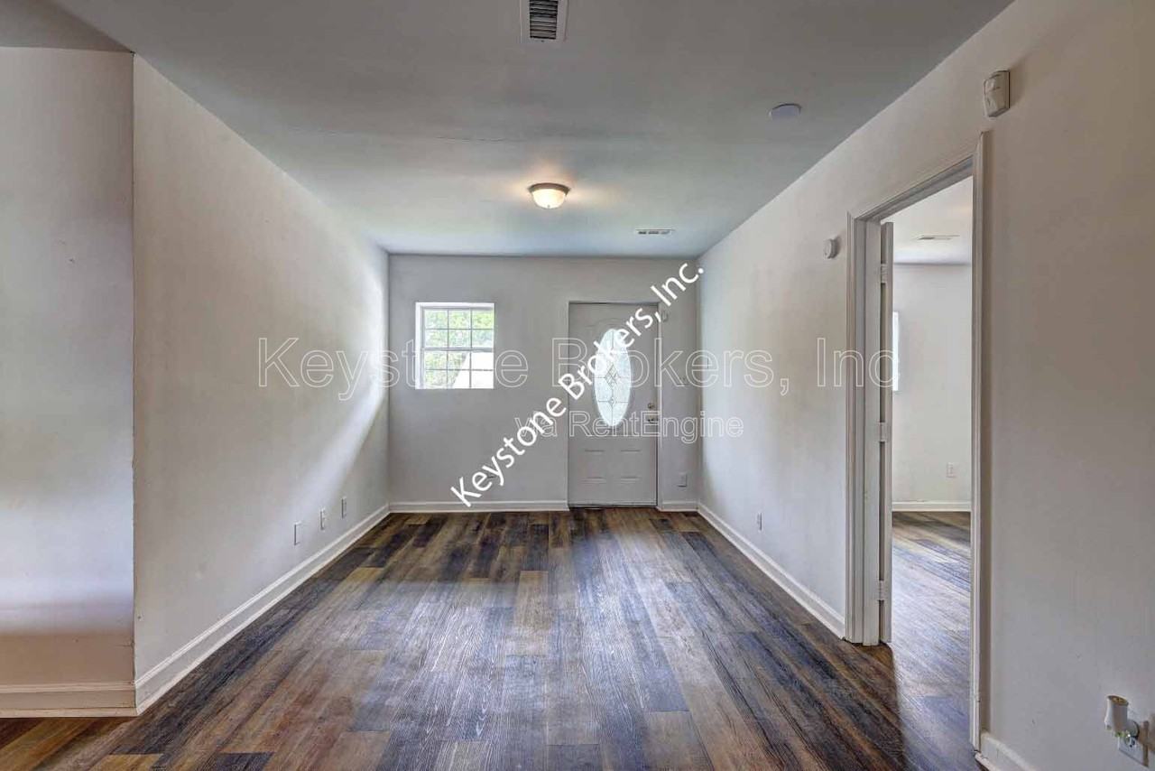 480 Antioch Pl - Photo 3 of 5