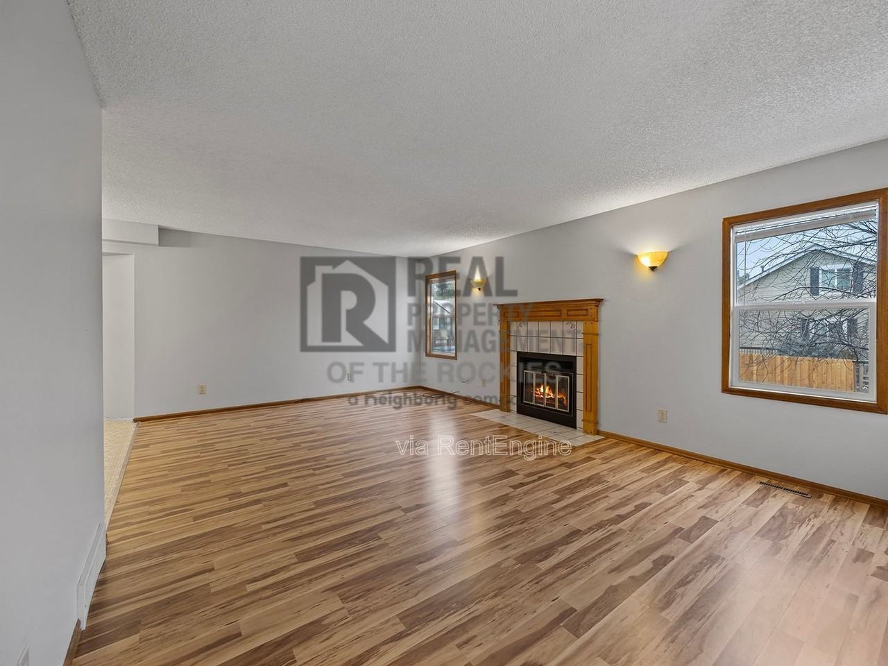 773 Johnson Ave - Photo 3 of 22