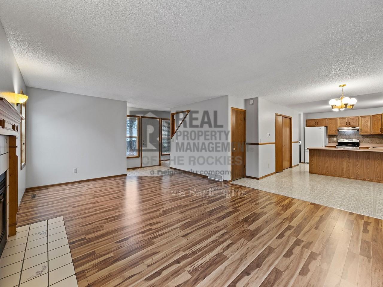 773 Johnson Ave - Photo 4 of 22