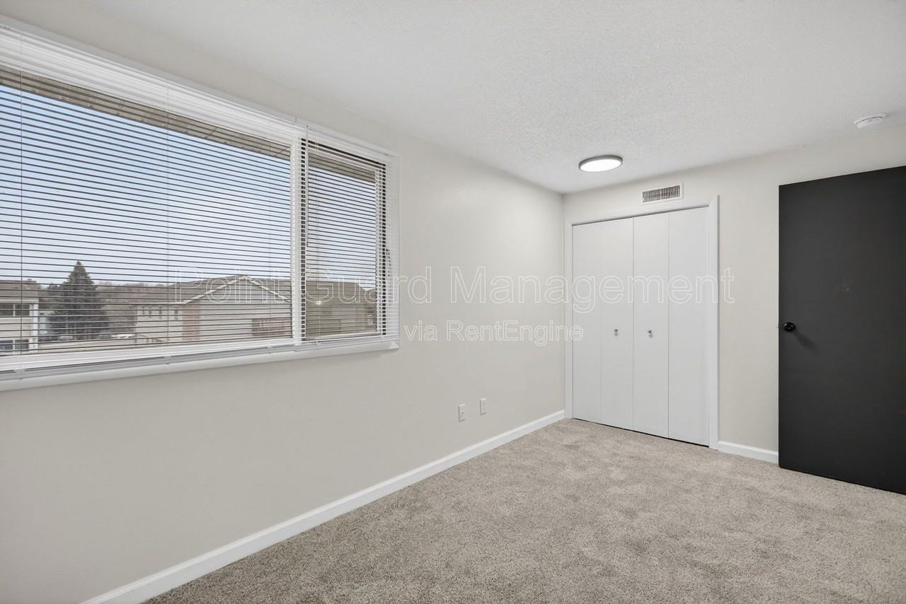 1830 S Cleveland Ave - Photo 5 of 25