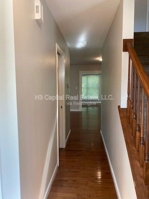 2852 Fairway Dr - Photo 7 of 39