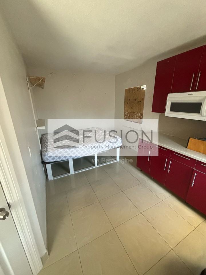 700 Atlantic Shores Blvd #12 - Photo 2 of 3