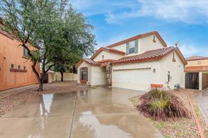 featured image of 2644 E Chester Dr