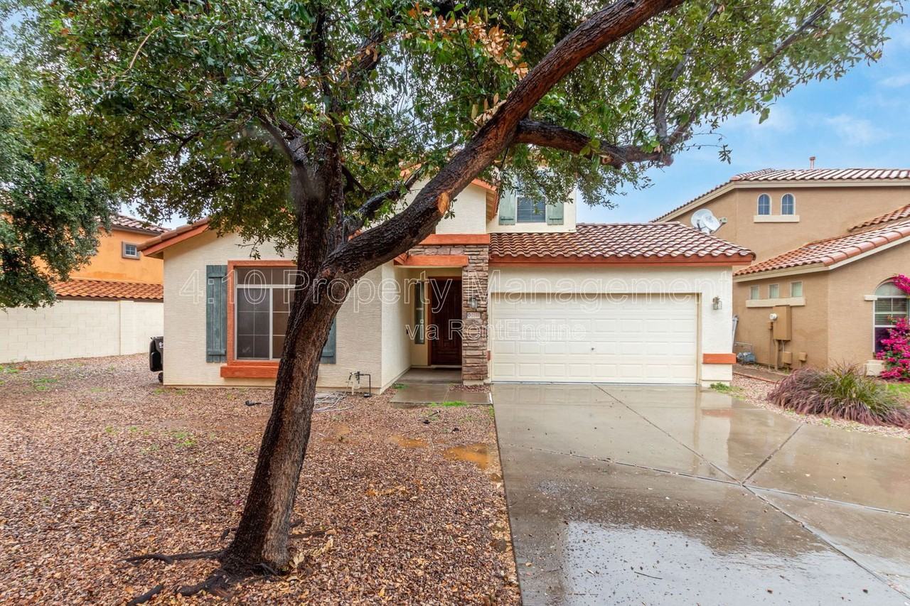 2644 E Chester Dr - Photo 2 of 36