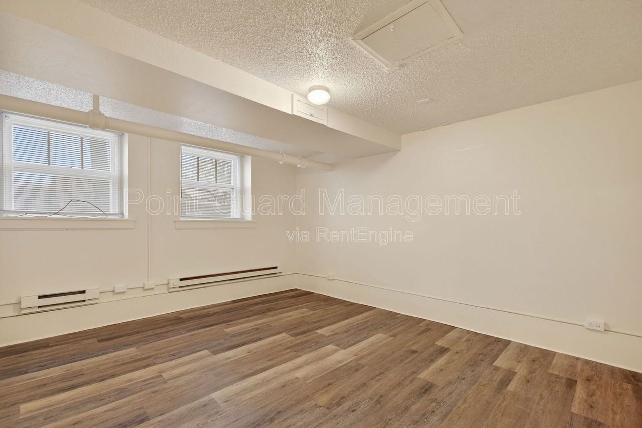 500 S Dakota Ave #20 - Photo 3 of 14