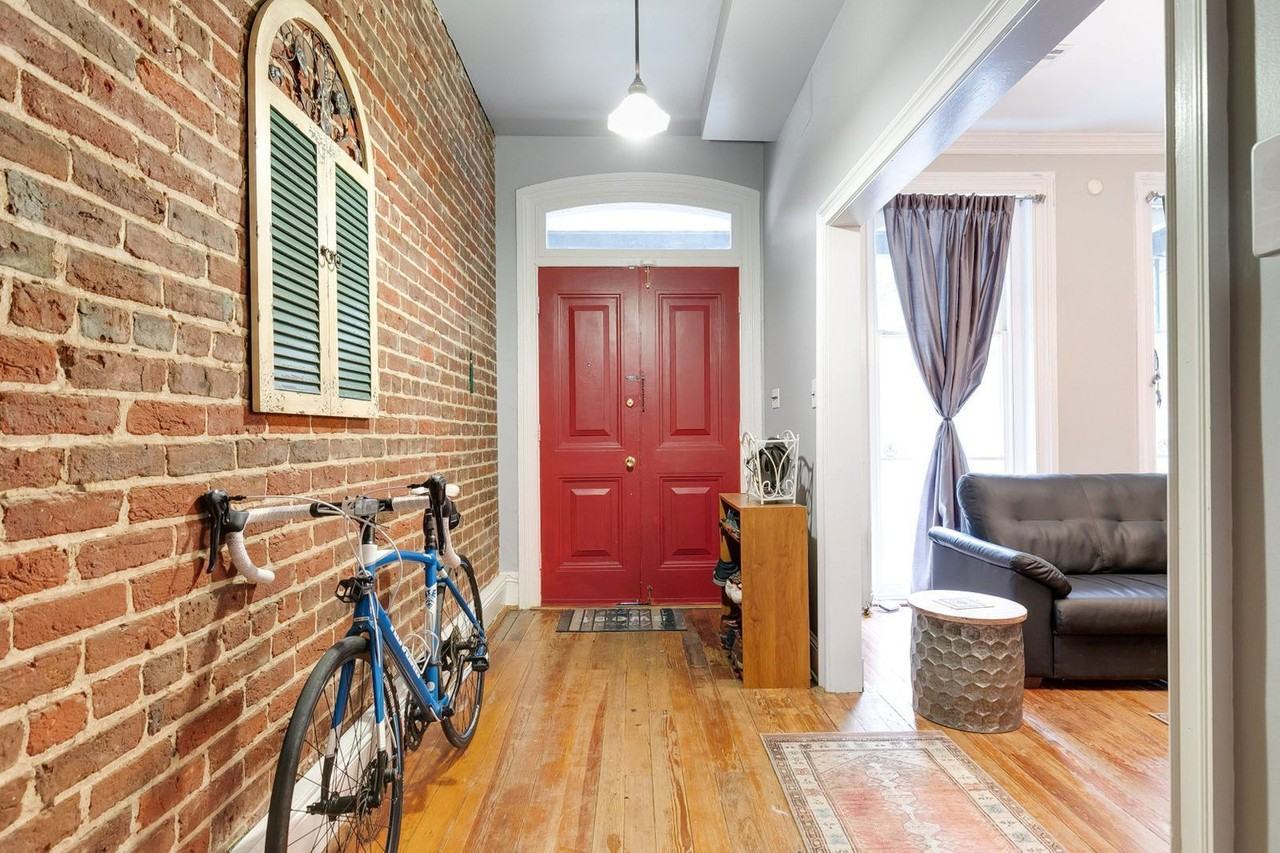 317 W Marshall St - Photo 7 of 35