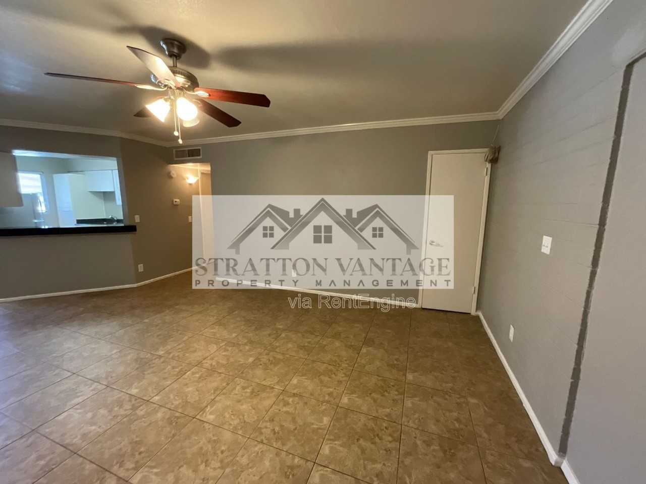 810 E Colter St #44 - Photo 5 of 10