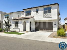 featured image of 1350 W Javelina Dr