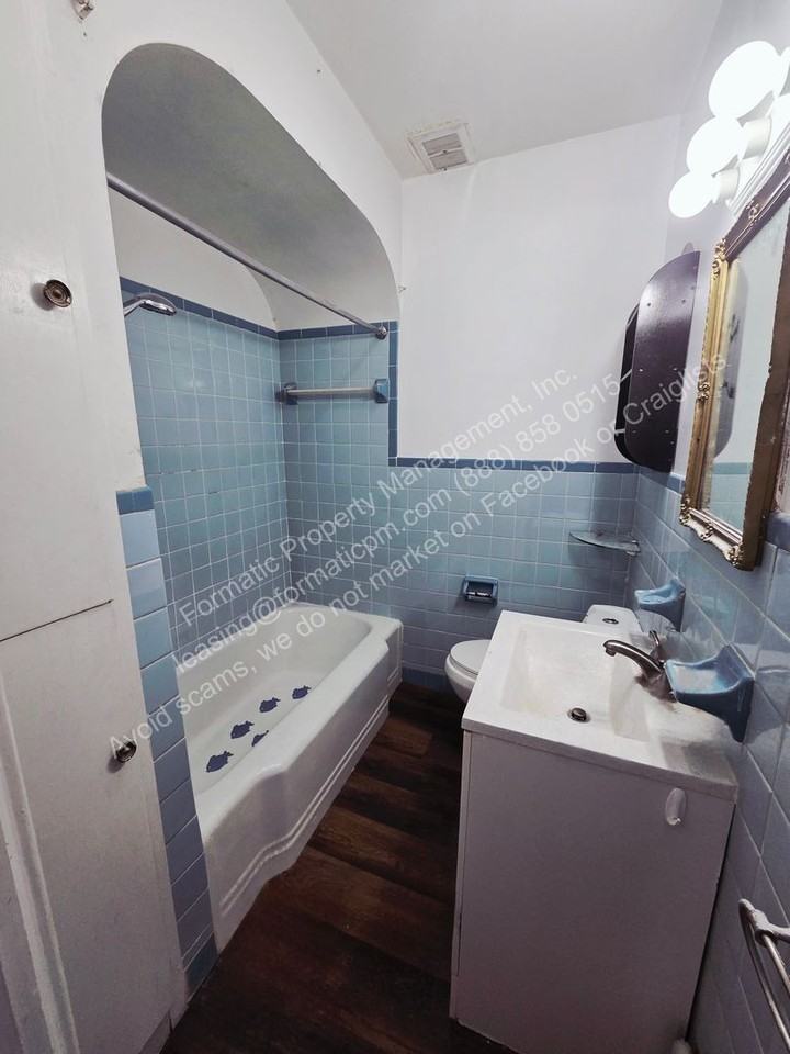 168 W River St #1 - Photo 7 of 9