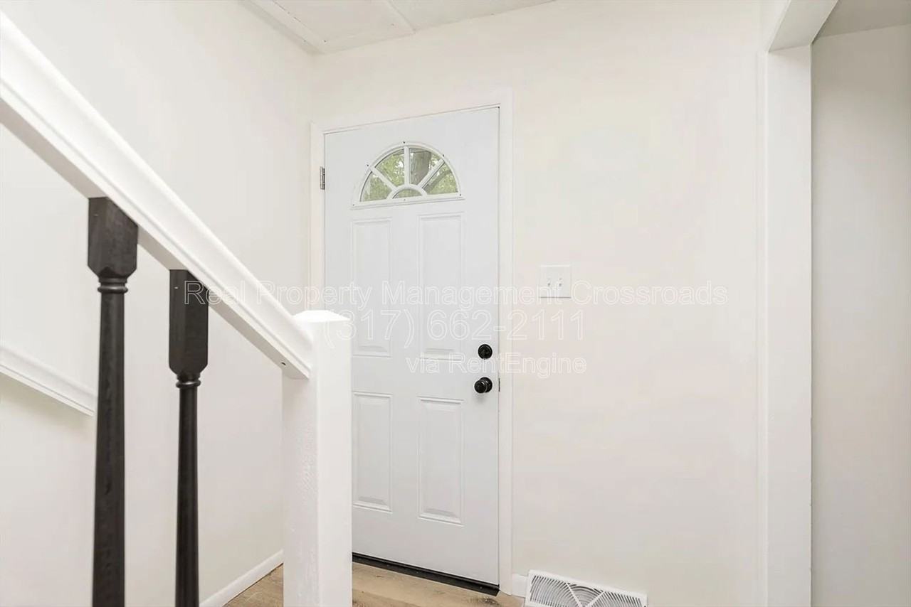 7737 Southfield Dr - Photo 3 of 21