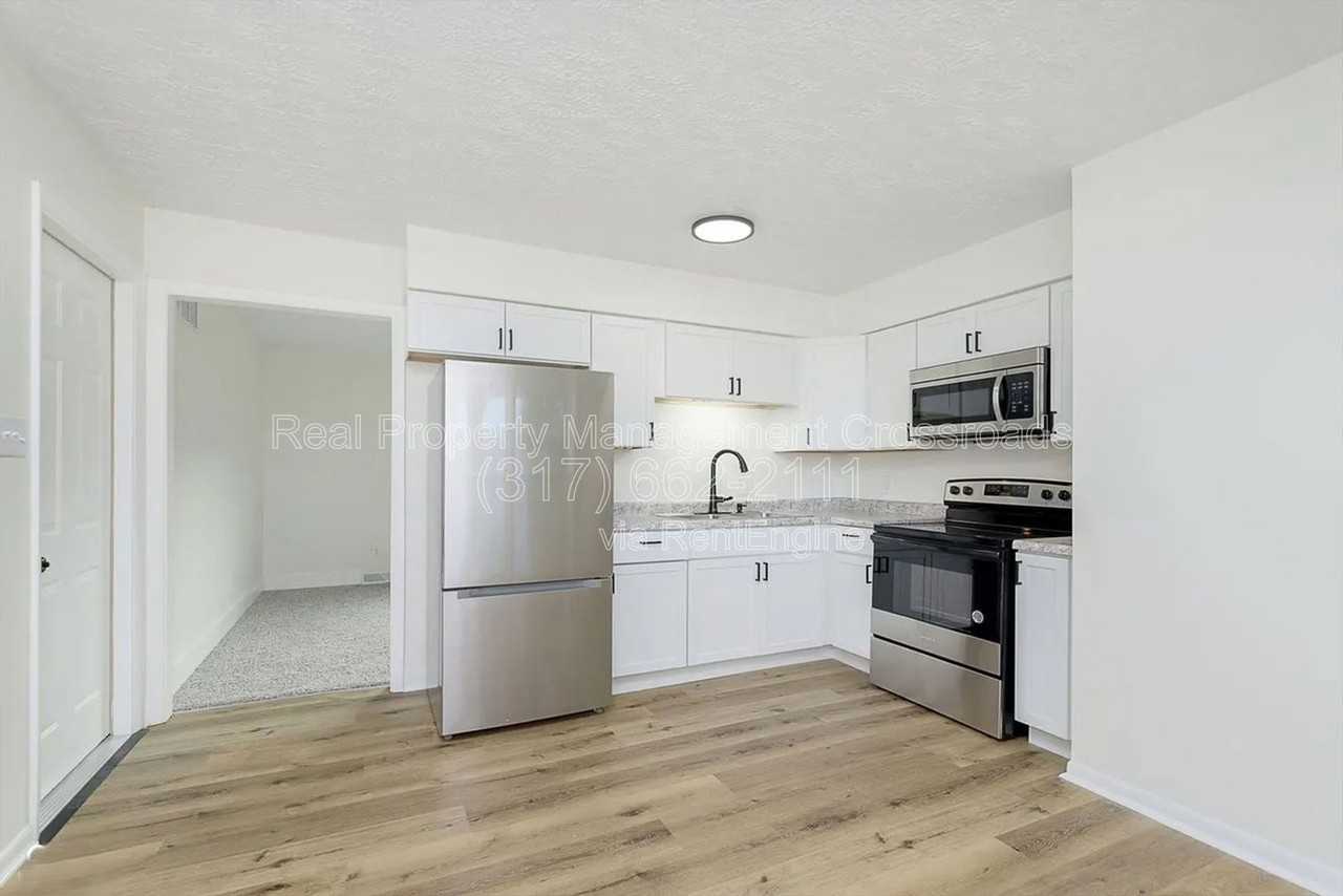 7737 Southfield Dr - Photo 5 of 21