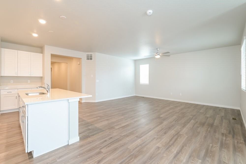 1464 Orchard St - Photo 7 of 17