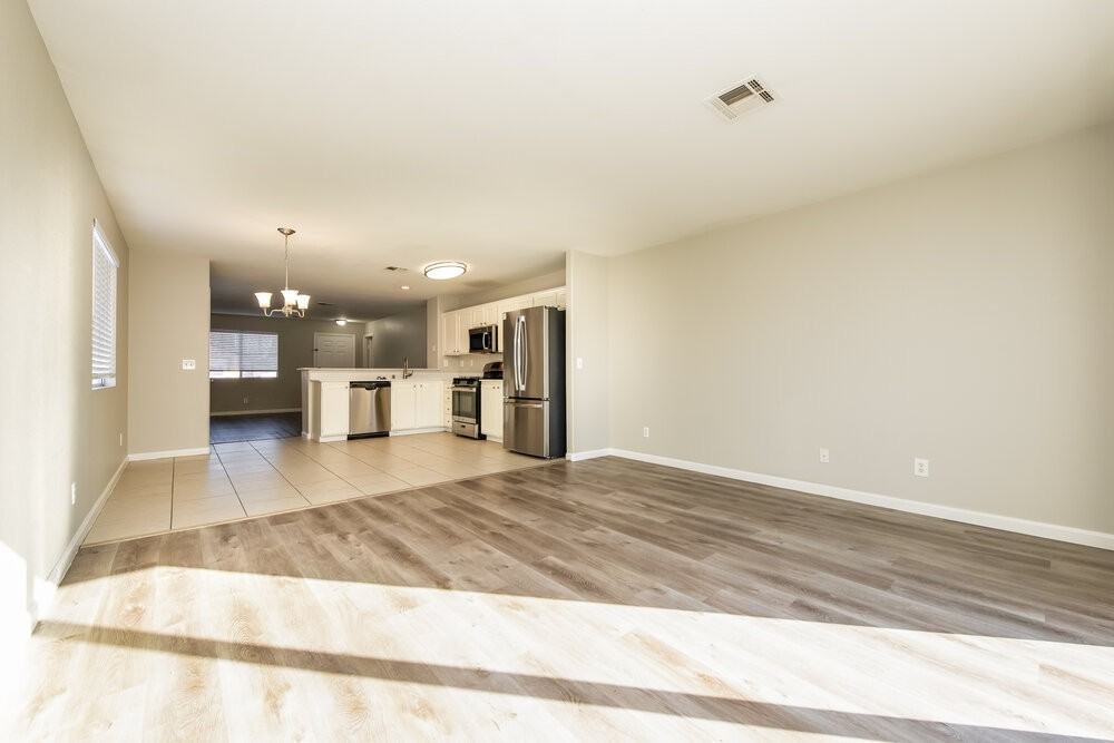 7933 Odysseus Ave - Photo 7 of 16