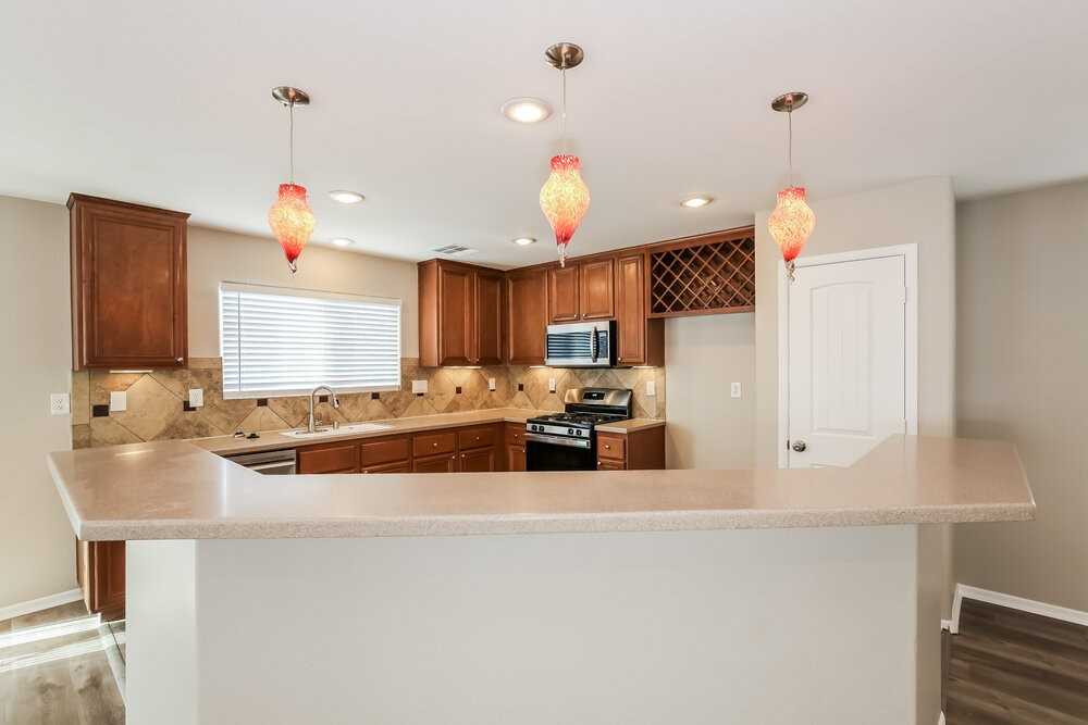 8709 Dodds Canyon St - Photo 7 of 17