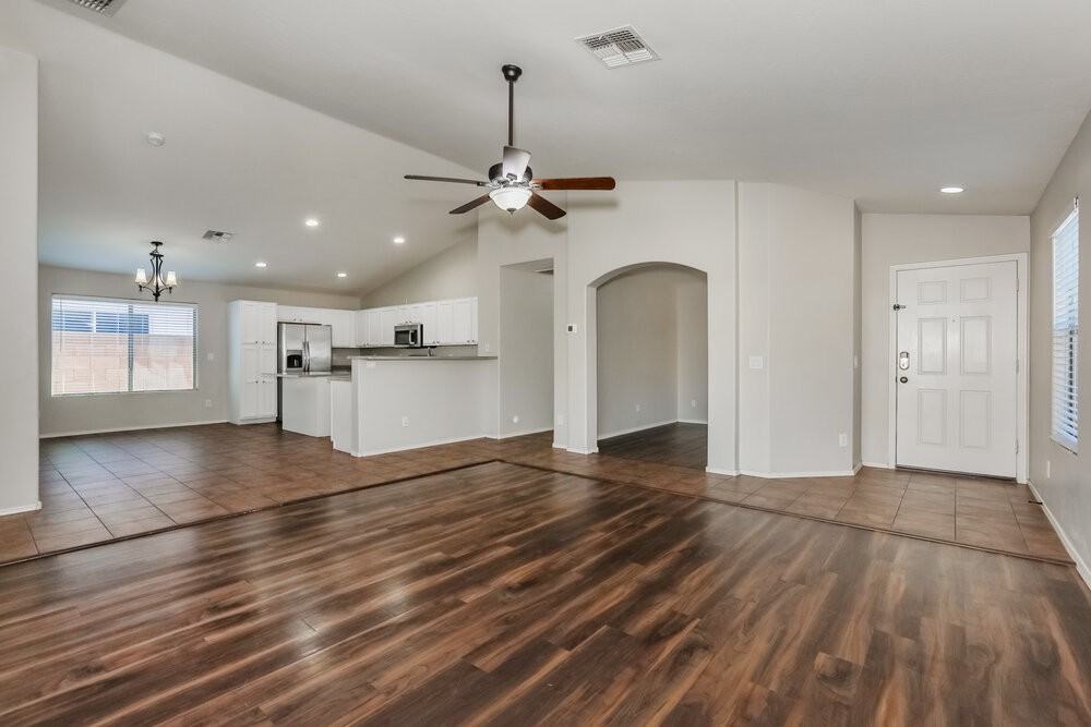 484 W Gascon Rd - Photo 4 of 16