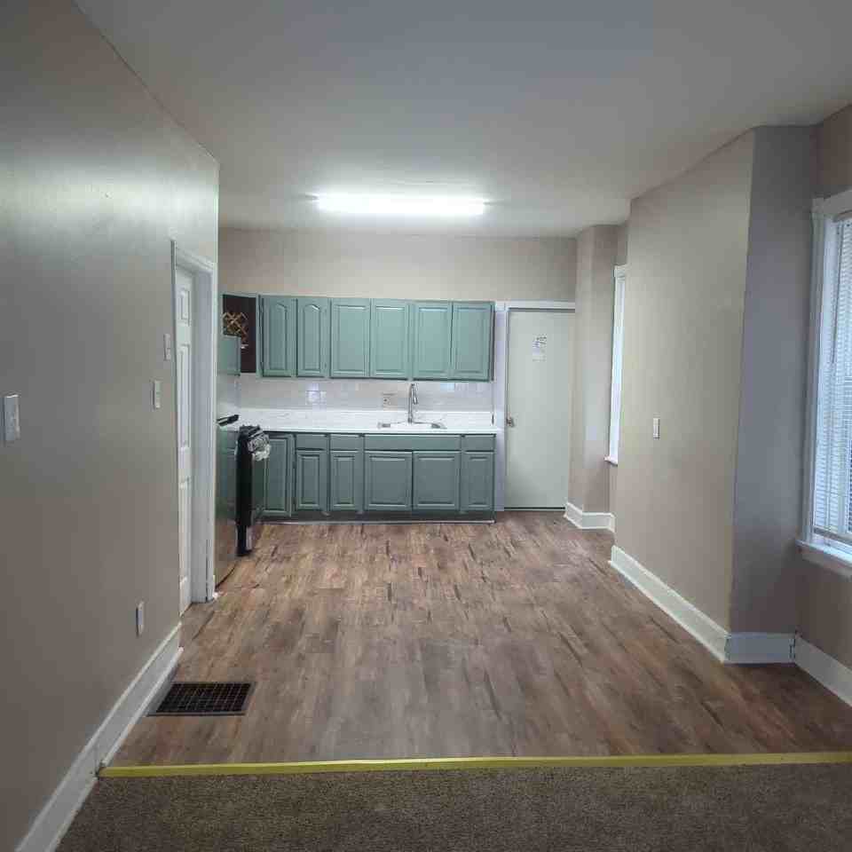 5 W 27th St #1 - Photo 3 of 9