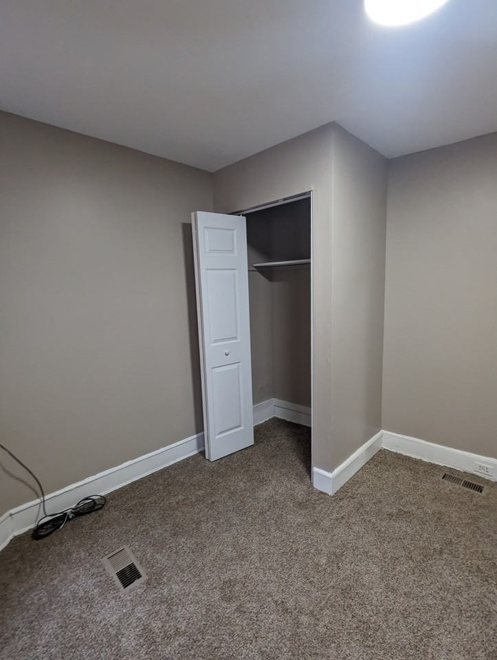 5 W 27th St #1 - Photo 2 of 9