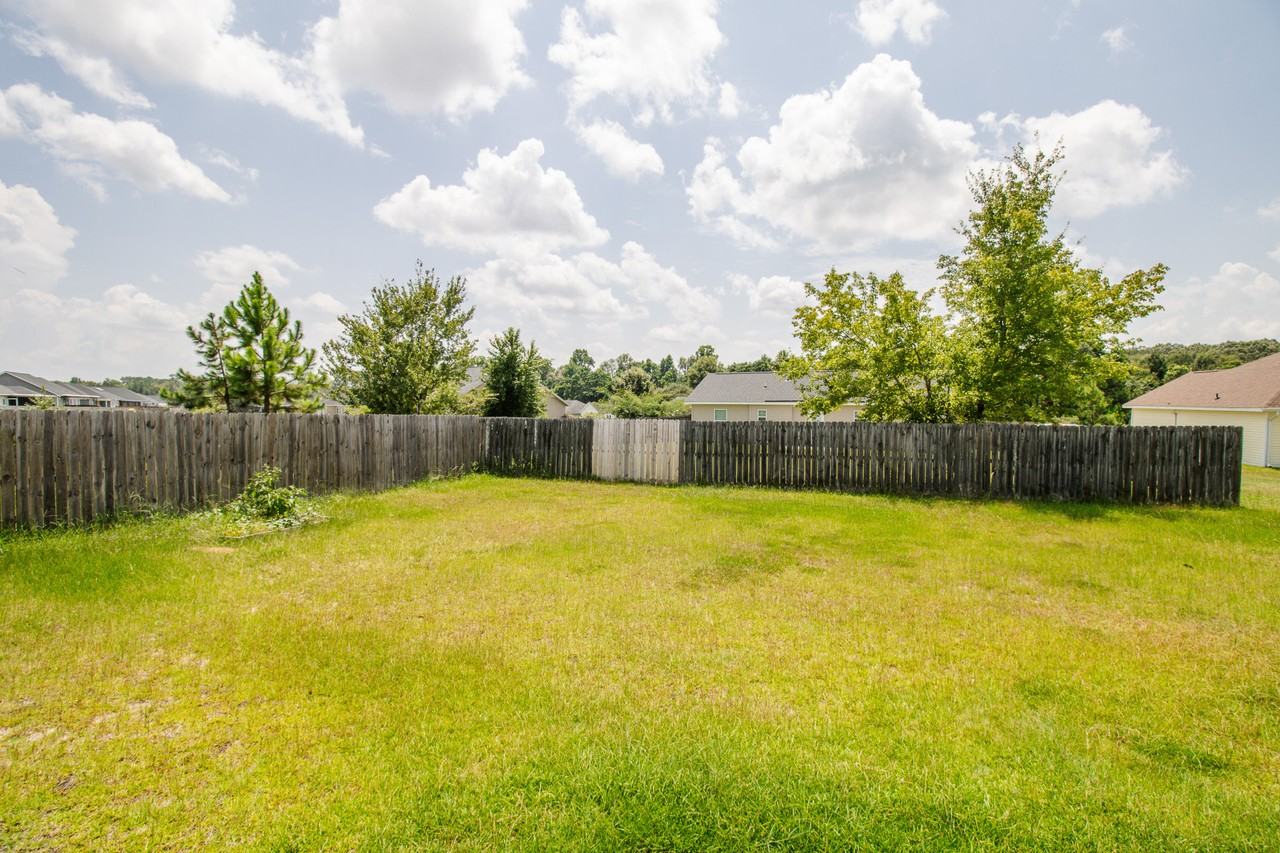 6006 Virginia Pine Ave - Photo 4 of 24