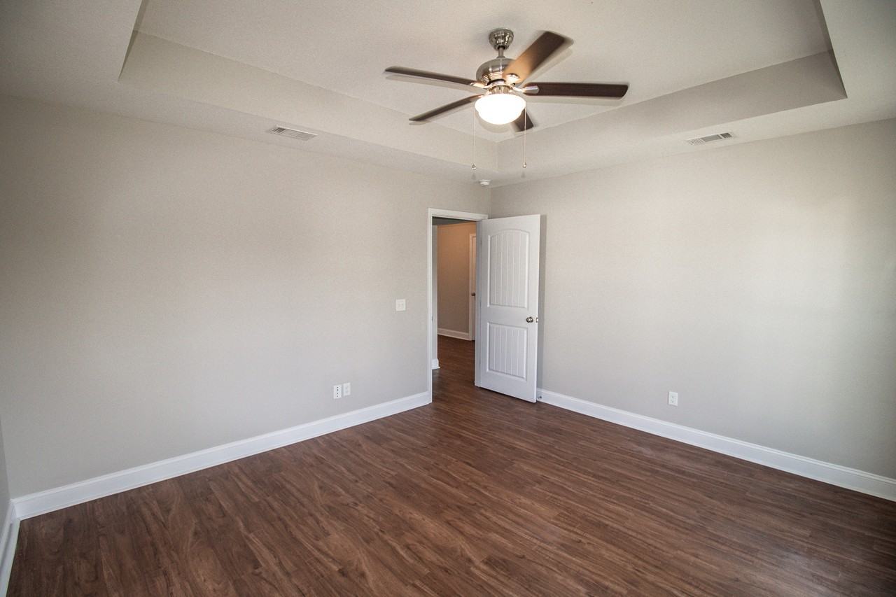 6006 Virginia Pine Ave - Photo 7 of 24