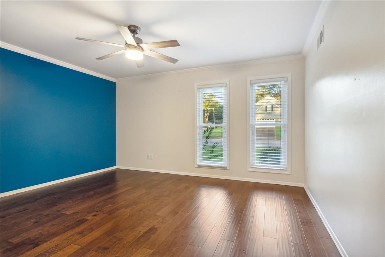 1720 Brierbrook Rd - Photo 7 of 35