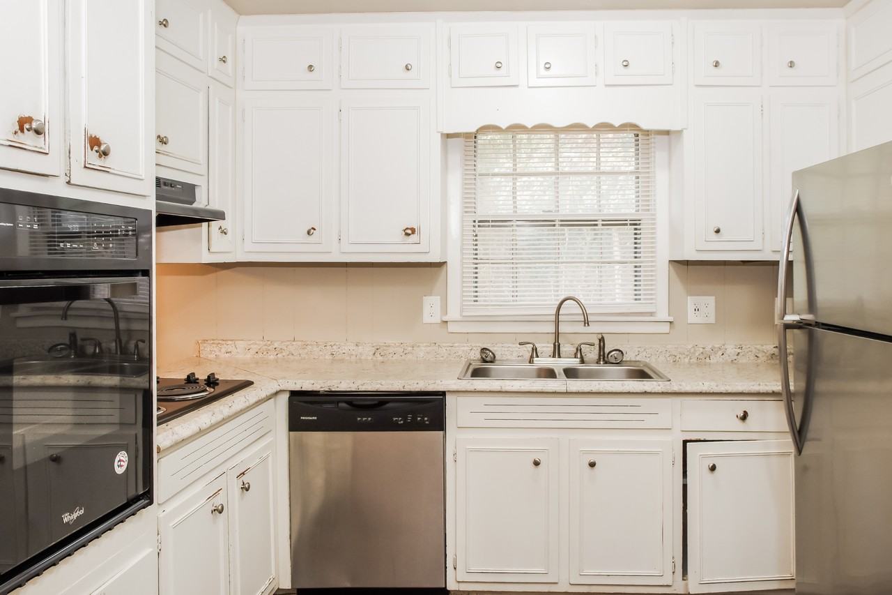 3463 Darlene Cir Nw - Photo 6 of 31