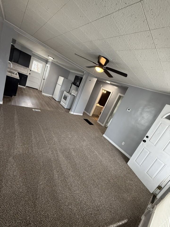 1536 S Edwards Ave - Photo 3 of 23