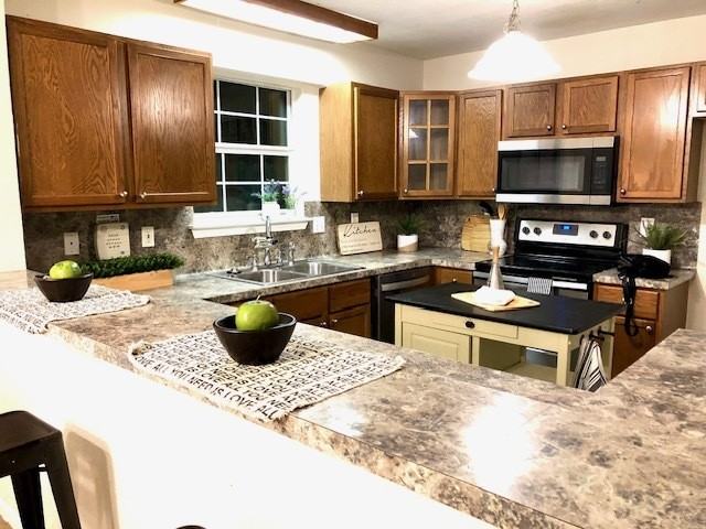 1840 Farm To Market Road - Photo 4 of 42