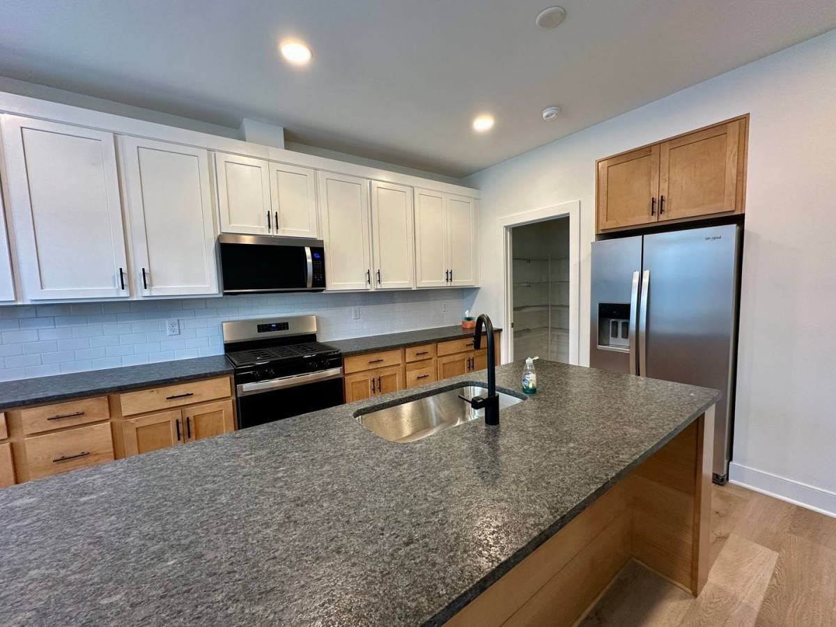 4004 Windsfield Way - Photo 3 of 10