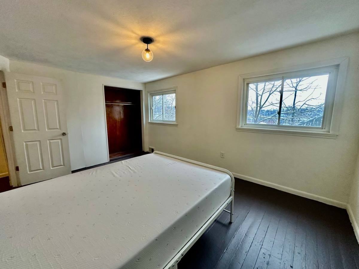 3016 Mary St - Photo 4 of 8