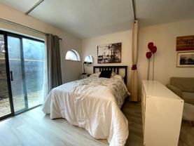 3271 Niagara Sq - Photo 1 of 1