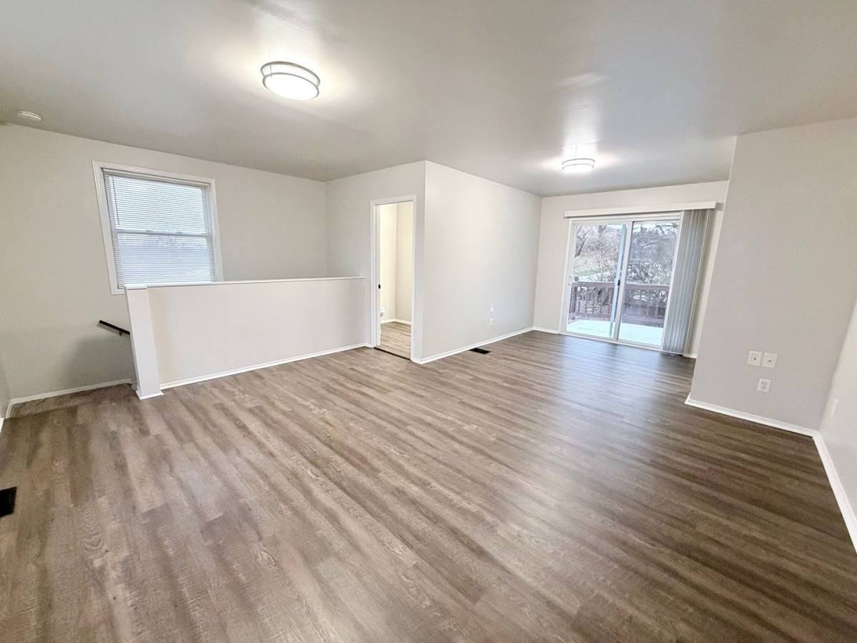 2307 Monroeville Rd - Photo 2 of 10