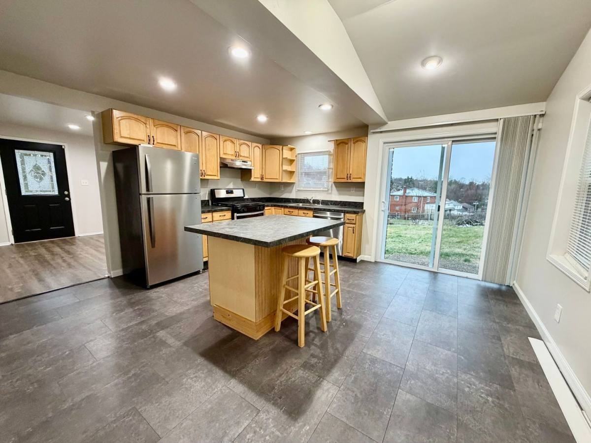 2307 Monroeville Rd - Photo 5 of 10