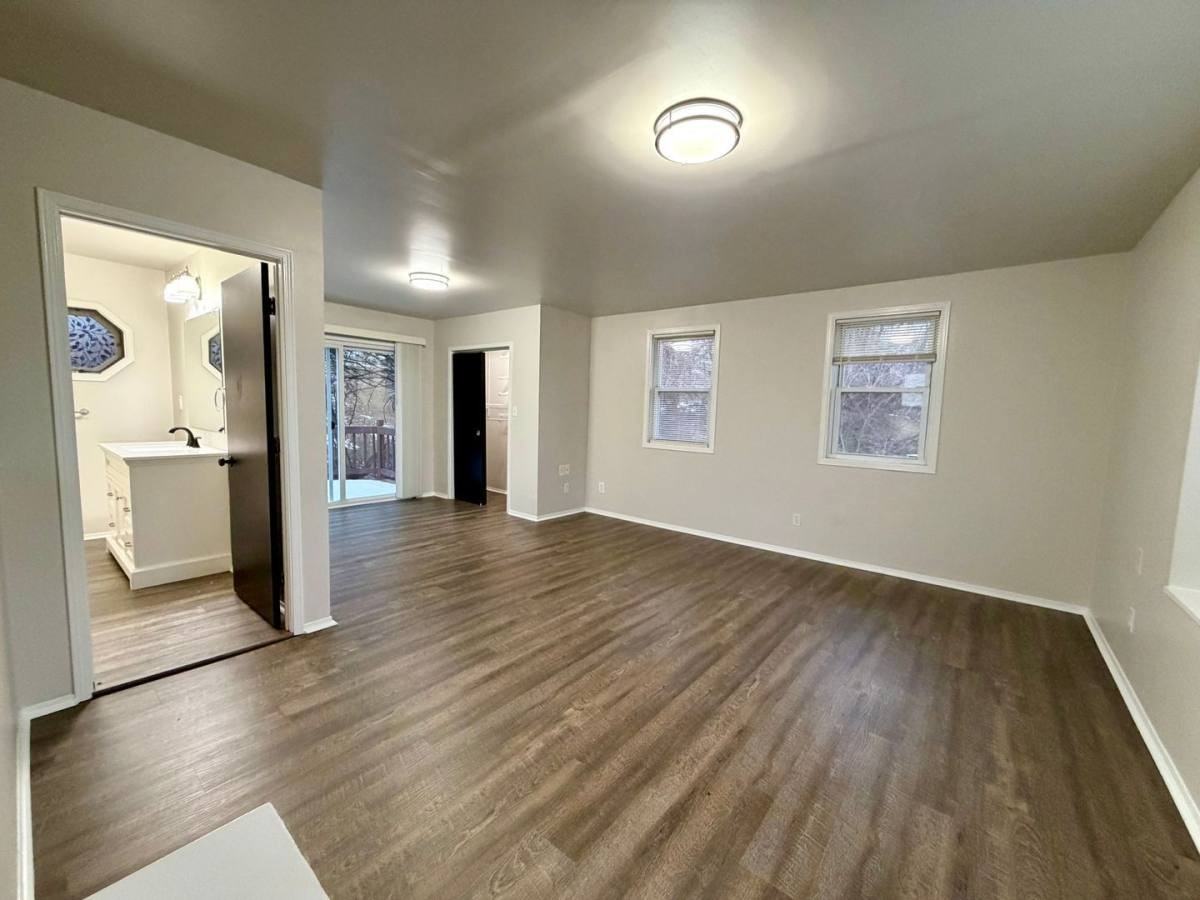 2307 Monroeville Rd - Photo 6 of 10