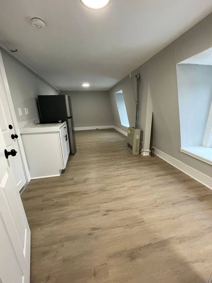 120 Myrtle St #15 - Photo 3 of 10