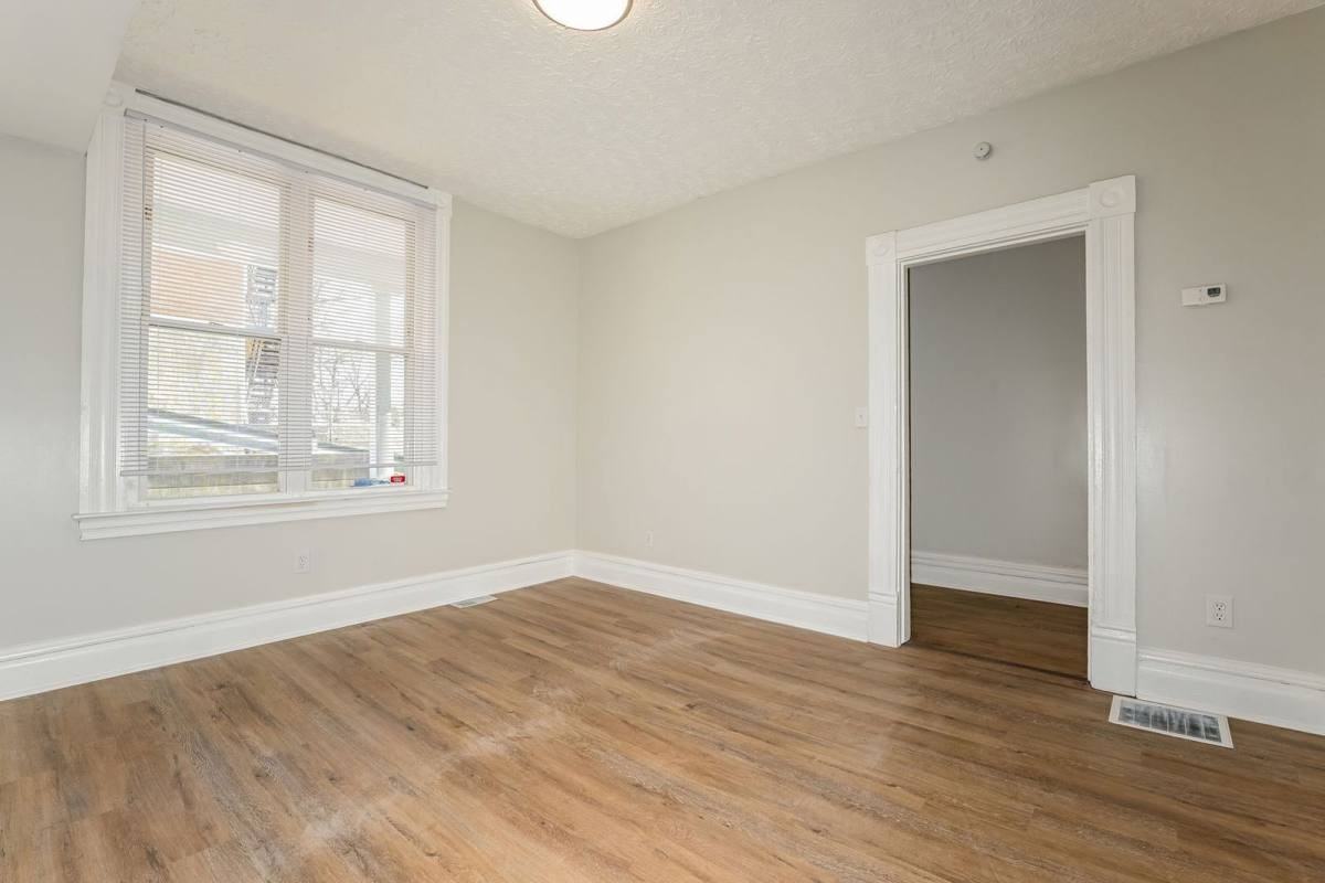 4 Kuhn St - Photo 5 of 10