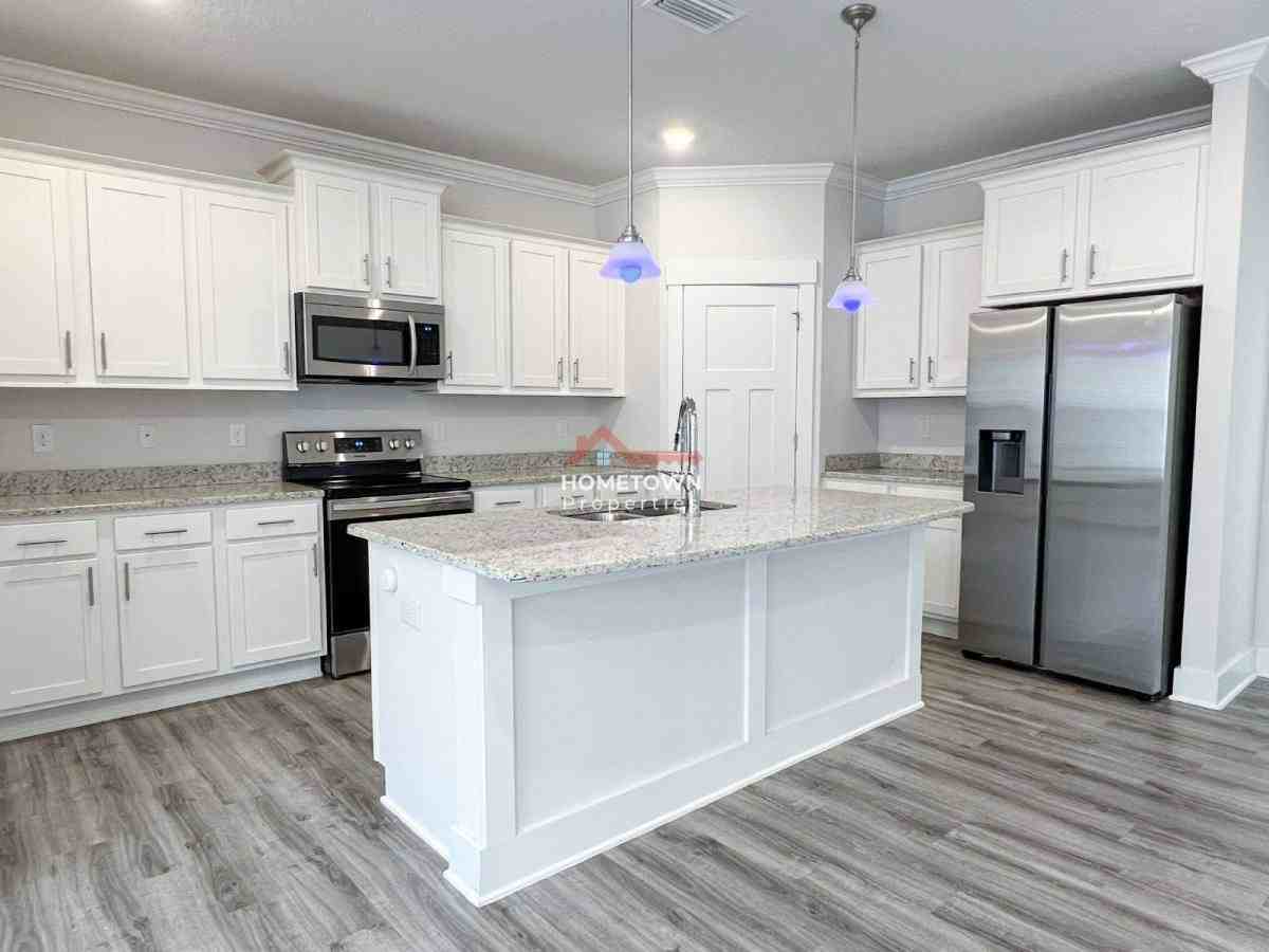 6321 Sonoma Ln - Photo 2 of 10