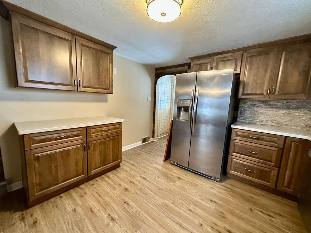 533 Freeport Rd - Photo 7 of 10