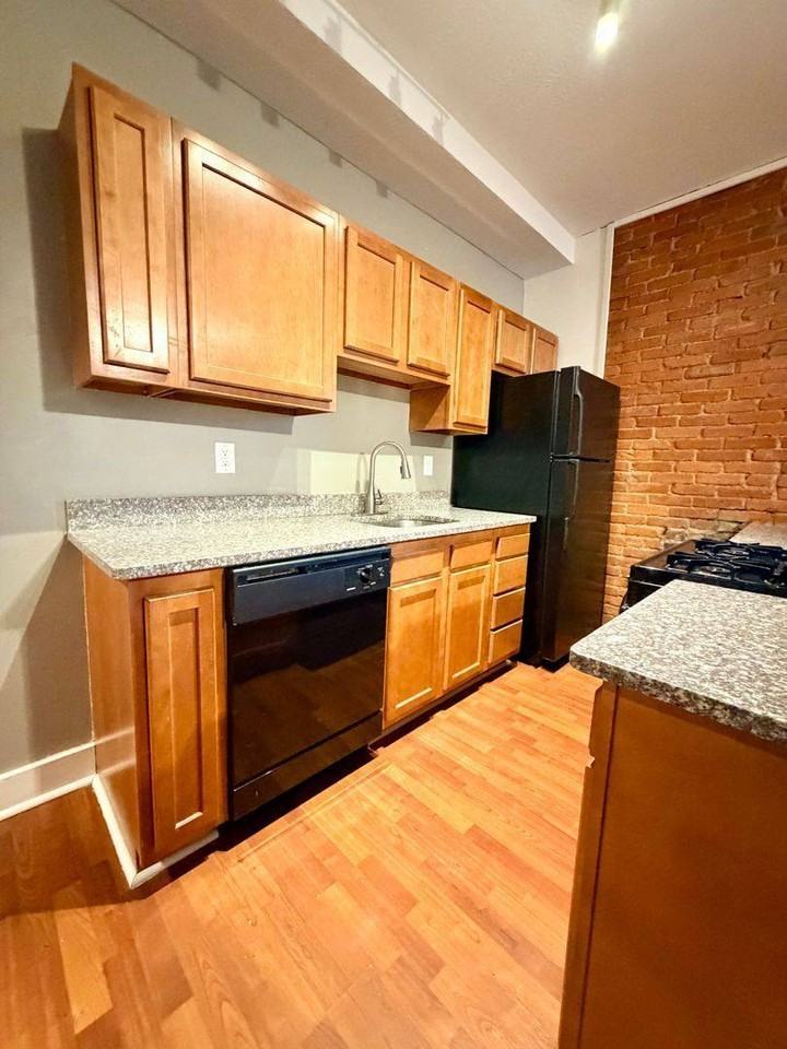 3947 Mintwood St #2 - Photo 5 of 10