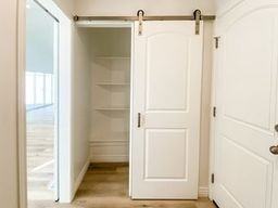 4063 N Maple Dr - Photo 5 of 8