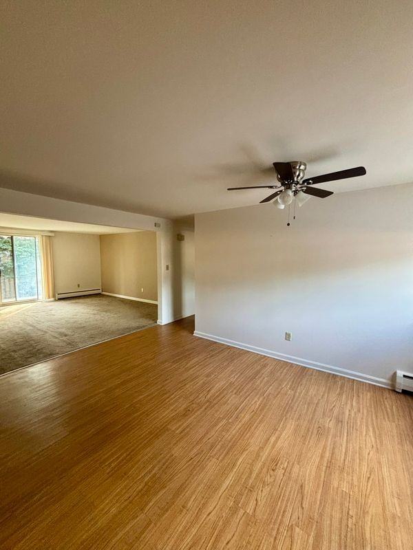 17 Losson Garden Dr - Photo 2 of 15