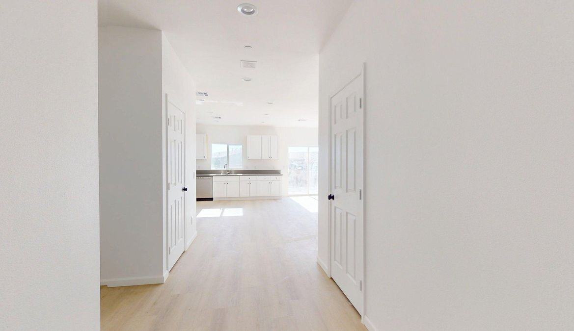 9850 Mesquite Ave - Photo 2 of 15