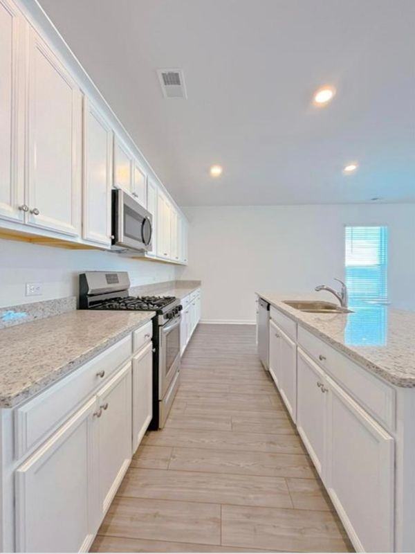 59 Peregrine Point - Photo 3 of 27