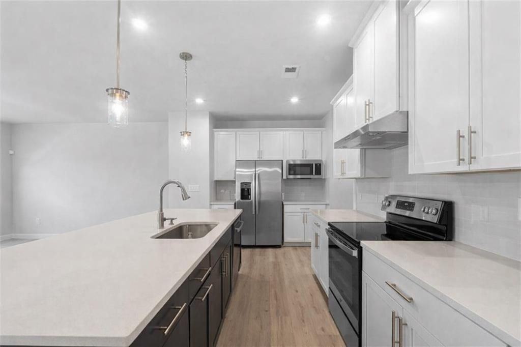 116 Salt Lake Ln - Photo 4 of 17