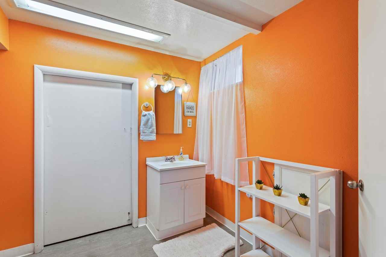 1550 Happiness Dr - Photo 7 of 38